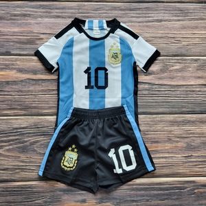 Argentina kid's soccer Jersey and shorts